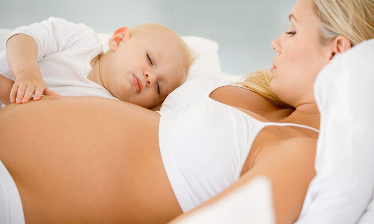 การบริโภคเมล็ดแฟลกซ์มีข้อห้ามในสตรีมีครรภ์และให้นมบุตร
